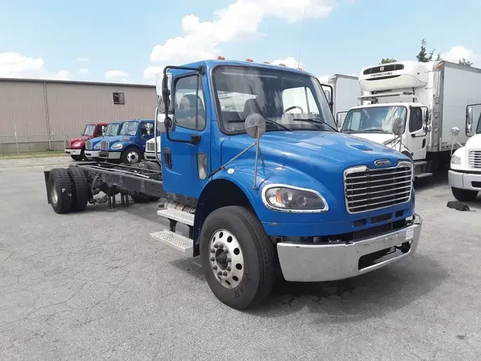 2020 FREIGHTLINER/MERCEDES M2 106a42d024d597cacd09063fab91f6260d8