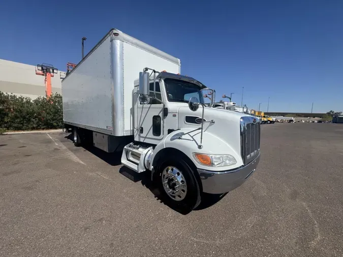 2019 Peterbilt 330