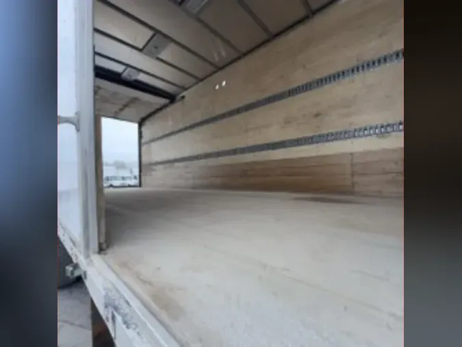 2022 FREIGHTLINER/MERCEDES M2 106