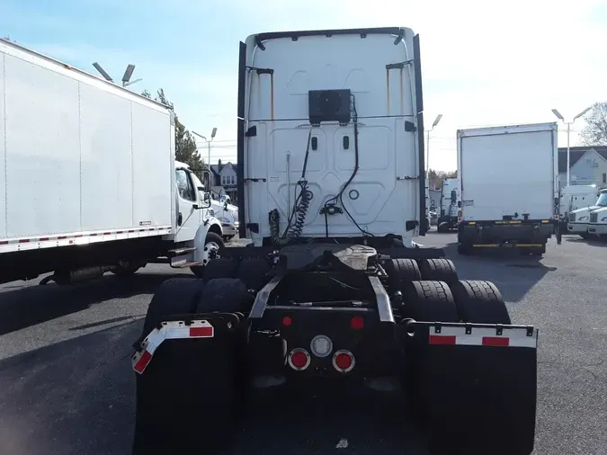 2020 FREIGHTLINER/MERCEDES CASCADIA 125a437a4be6500d8fa0ca0340599104911