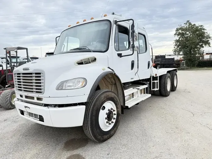 2012 FREIGHTLINER BUSINESS CLASS M2 106