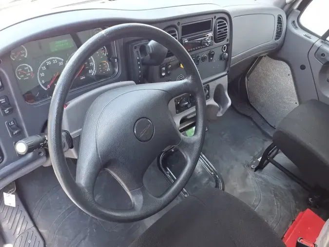 2020 FREIGHTLINER/MERCEDES M2 106a4407b9a4e62f577dc165d9f52228572