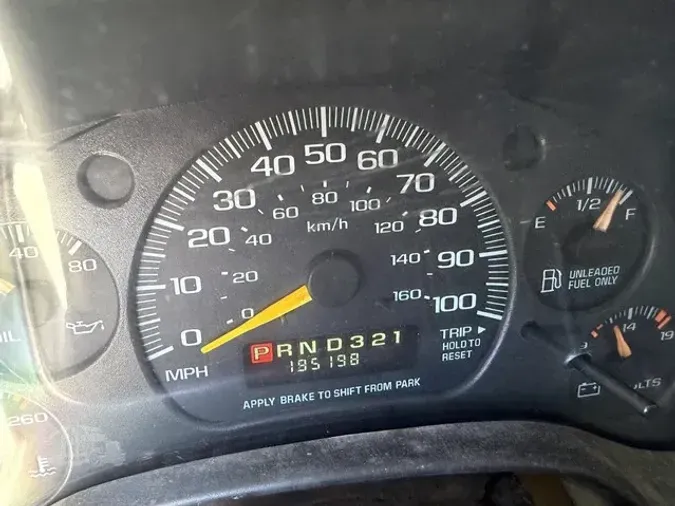2002 GMC SAVANA G2500