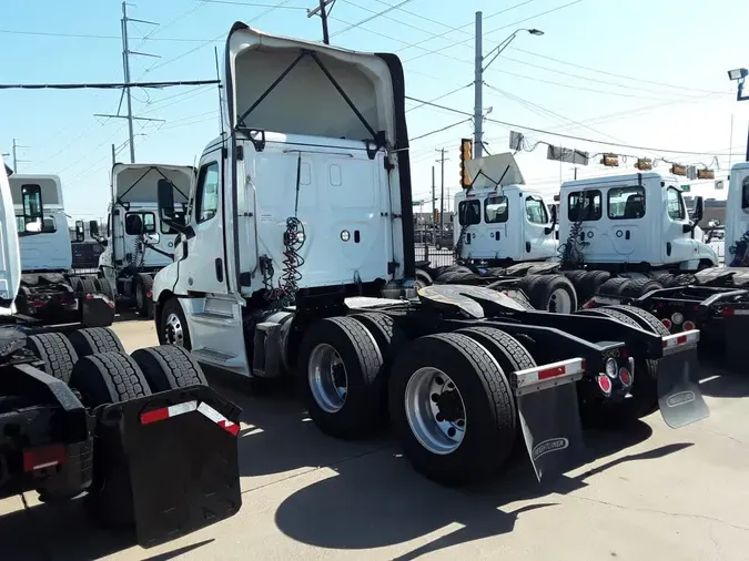 2022 FREIGHTLINER/MERCEDES NEW CASCADIA PX12664