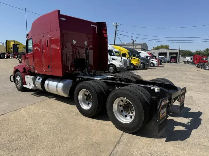 2022 Peterbilt 579