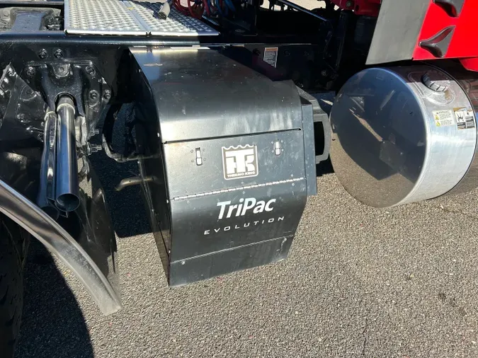 2023 Kenworth W990a44a38da9d843ab62787b84fa67ed202