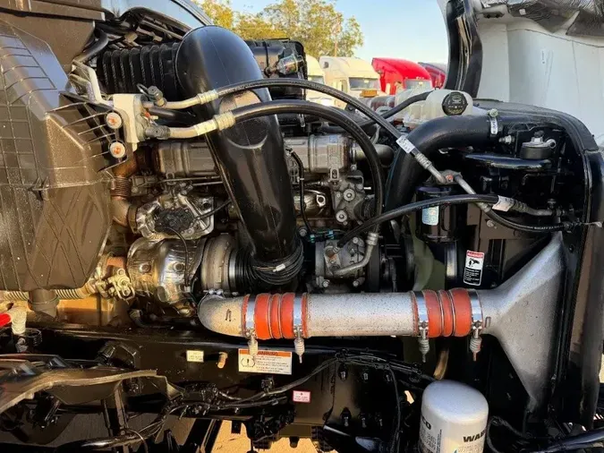 2023 Freightliner Cascadia