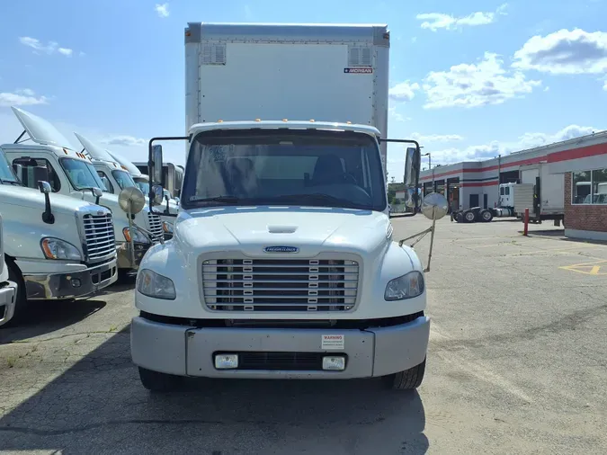 2017 FREIGHTLINER/MERCEDES M2 106