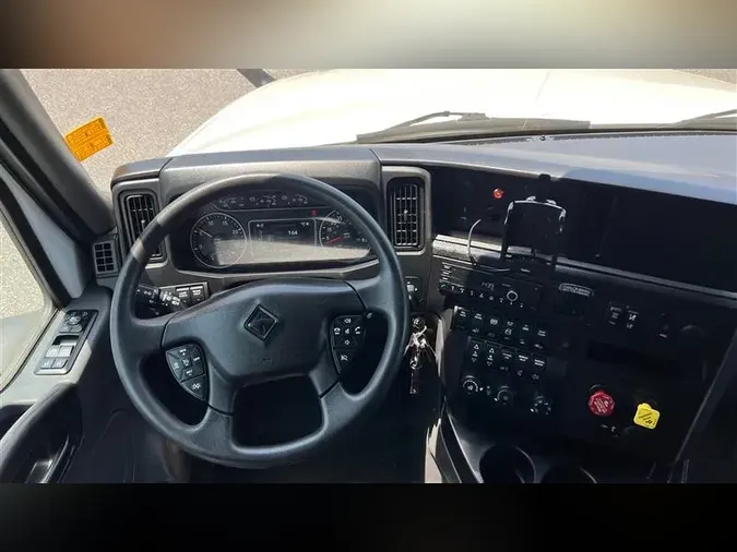 2022 INTERNATIONAL LT625