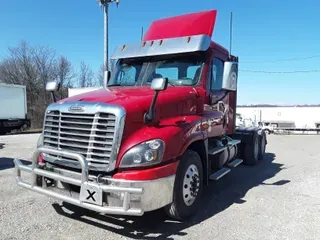 2017 FREIGHTLINER/MERCEDES CASCADIA 125