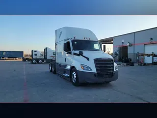 2022 Freightliner Cascadia 126