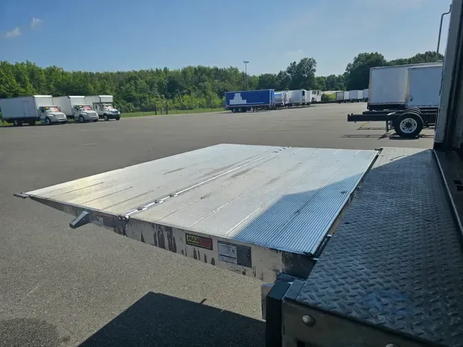2020 FREIGHTLINER M2 106