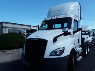 2019 FREIGHTLINER/MERCEDES NEW CASCADIA 116