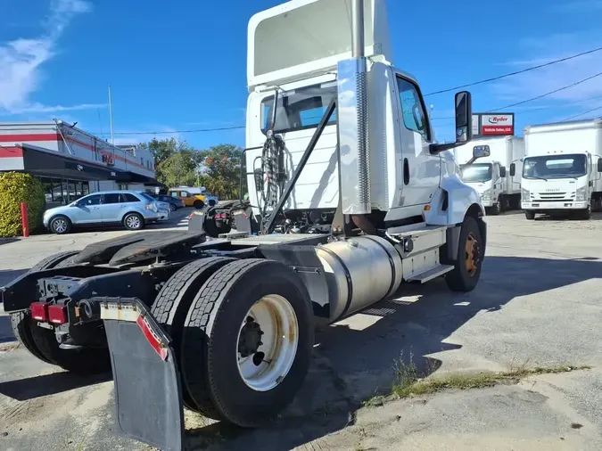 2021 NAVISTAR INTERNATIONAL LT625 DAYCAB S/A