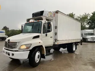 2007 HINO TRUCK 268