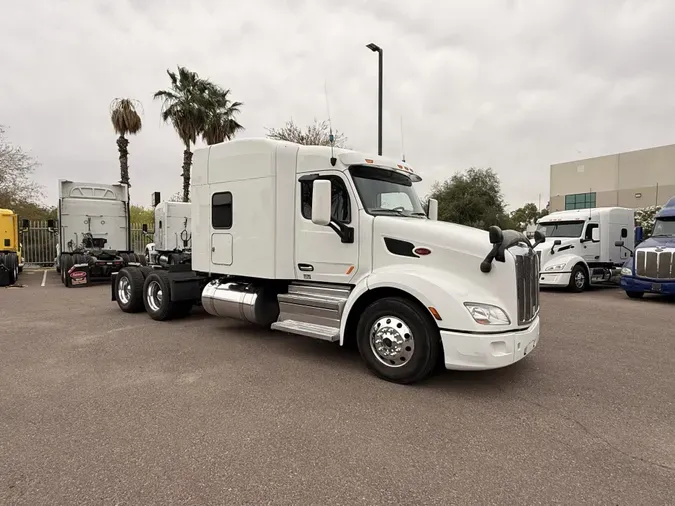 2022 Peterbilt 579