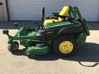 2016 John Deere Z915B