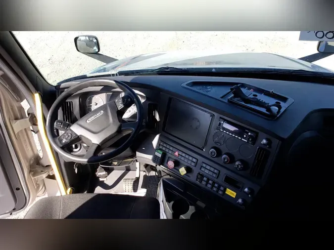 2023 Freightliner Cascadia 126a4622253757b088def4b3d6a65bcccb0