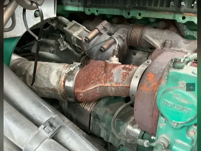 2021 VOLVO VNL64T760