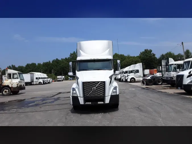 2018 Volvo VNL300