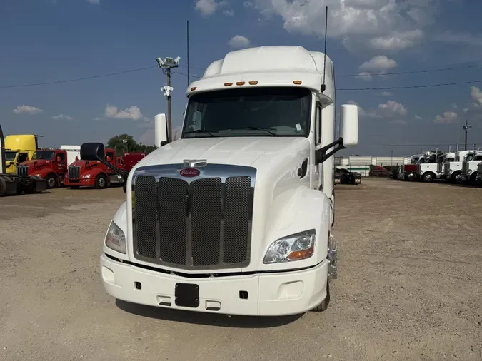 2022 Peterbilt 579