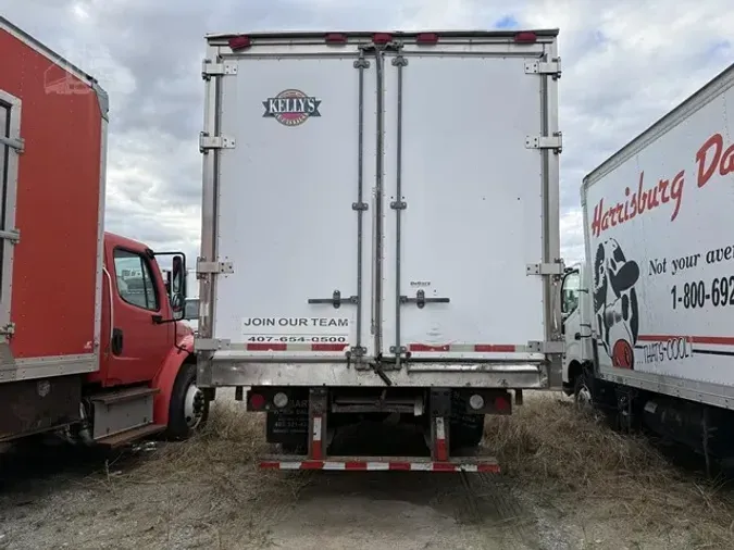 2009 INTERNATIONAL DURASTAR 4300