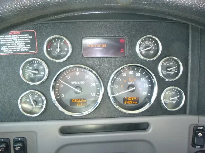 2020 Peterbilt 389