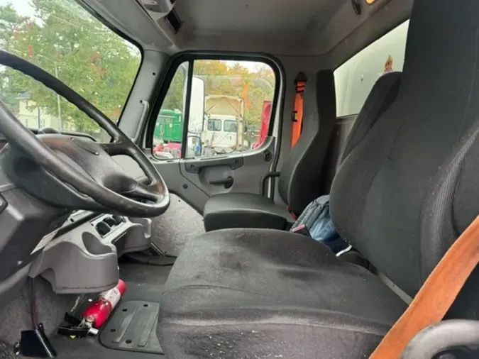 2019 FREIGHTLINER/MERCEDES M2 106