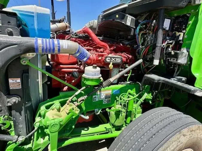 2020 Peterbilt 579