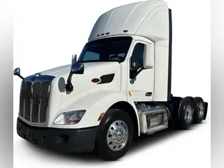 2021 Peterbilt 579