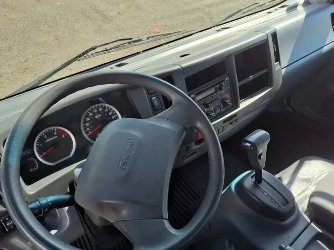 2020 ISUZU NRR