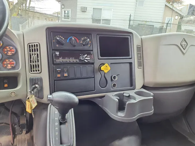 2018 NAVISTAR INTERNATIONAL 4300