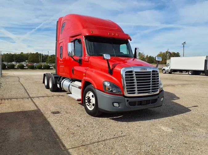 2019 FREIGHTLINER/MERCEDES CASCADIA 125