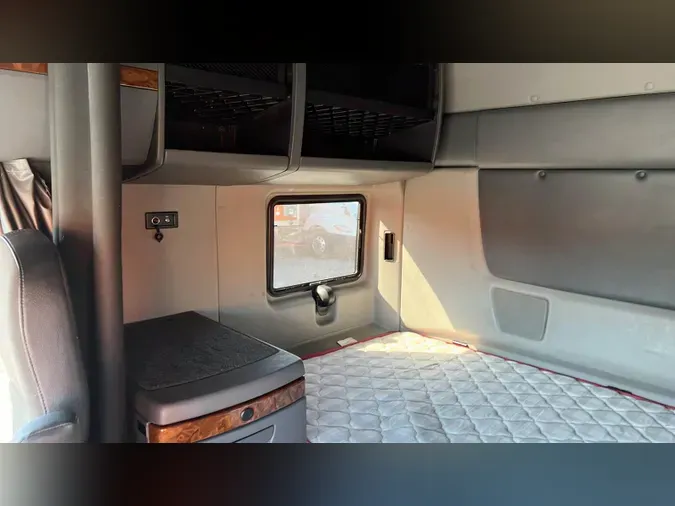 2020 International LT