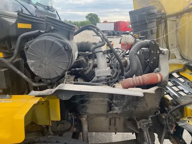 2019 Hino 268A