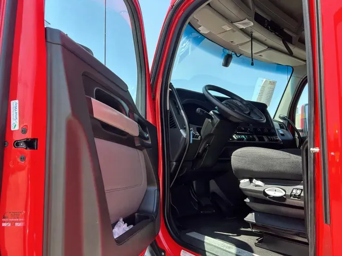 2024 Kenworth T680