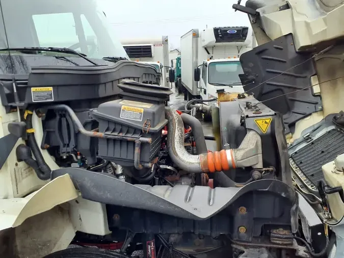 2019 NAVISTAR INTERNATIONAL 4300