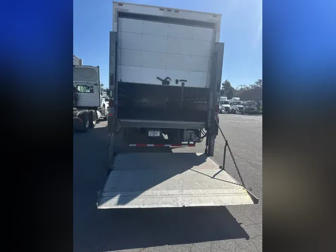 2019 FREIGHTLINER/MERCEDES M2 106a489bcae98d7b18e1ce90422ee01728b