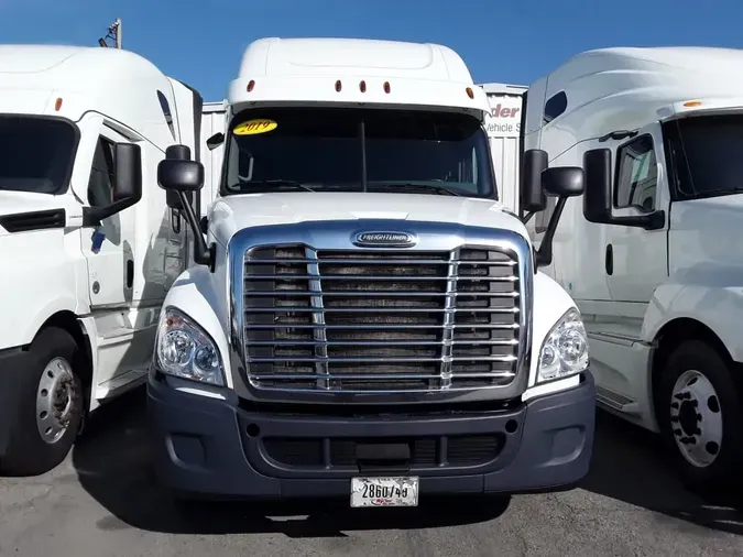 2019 FREIGHTLINER/MERCEDES CASCADIA 125a48cff929e94b09267bfcd4f45d490f8