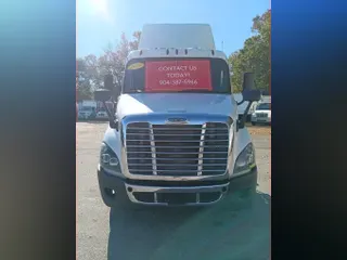 2018 FREIGHTLINER/MERCEDES CASCADIA 113