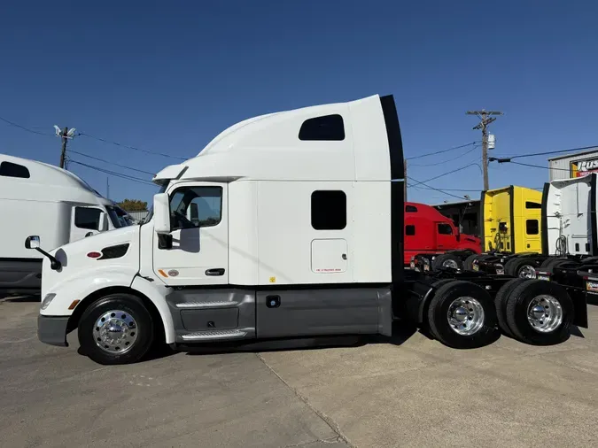 2021 Peterbilt 579a493808f4682cd29e8651294a67c1d3a