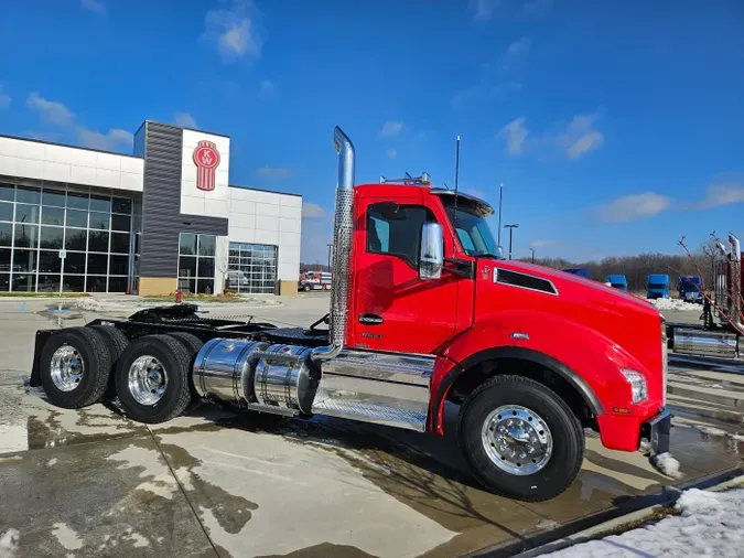 2026 Kenworth T880a4997102f99085d7189f9cab3eae9c50