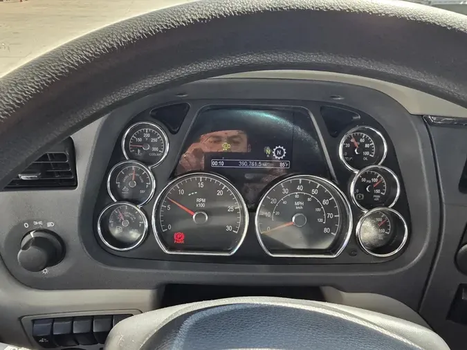 2022 Peterbilt 579a49a1f6e28edb743e6e5048c46ad9954