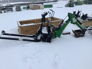 2010 John Deere 46