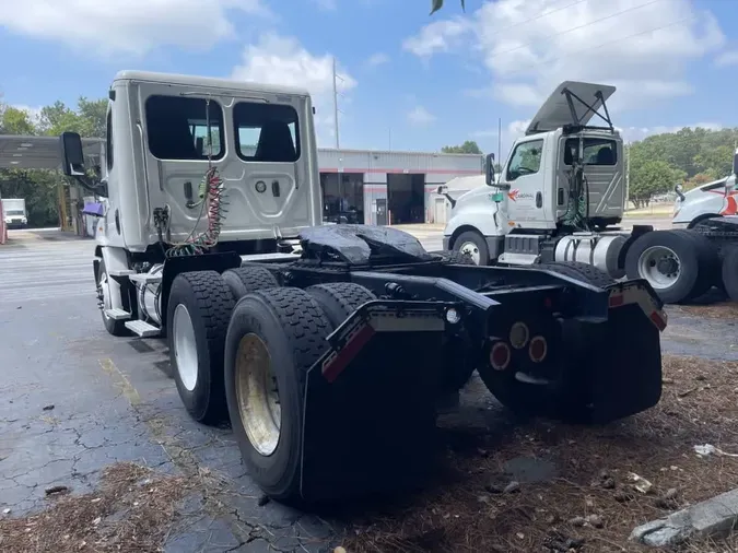 2018 FREIGHTLINER CASCADIA PX11364ST
