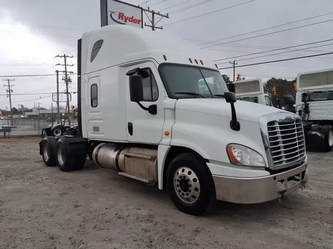 2019 FREIGHTLINER/MERCEDES CASCADIA 125