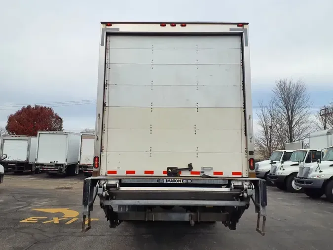 2019 FREIGHTLINER/MERCEDES M2 106