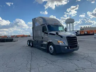 2023 Freightliner Cascadia