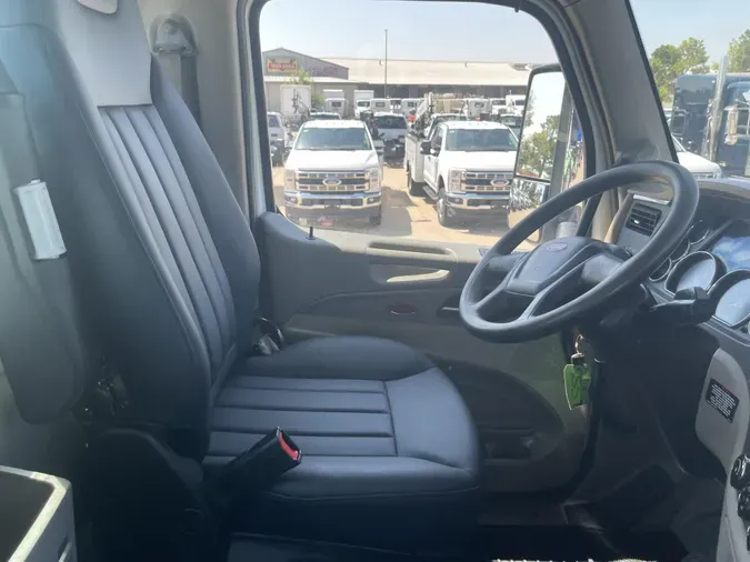 2022 Peterbilt 567