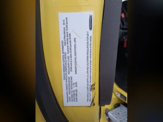 2017 FREIGHTLINER/MERCEDES M2 106